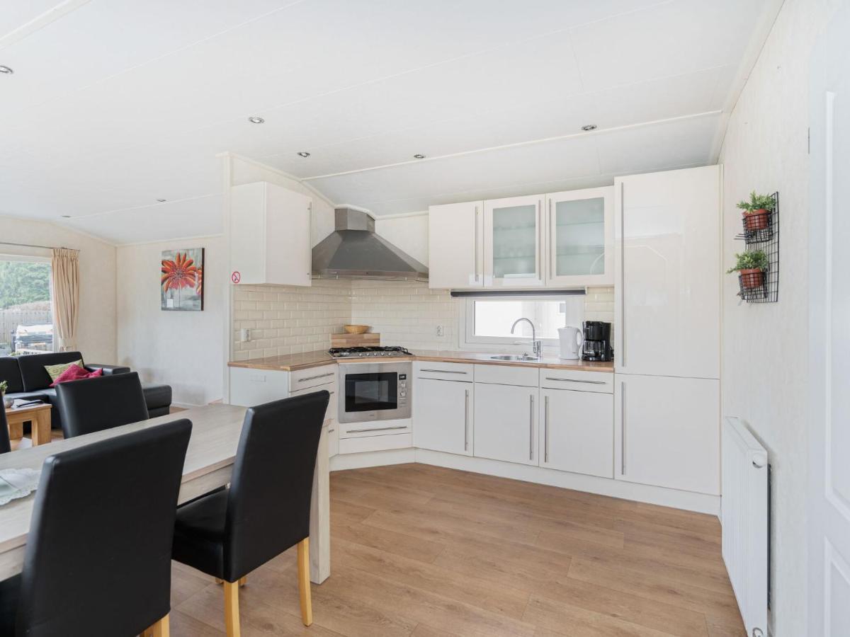 Comfortable Chalet With A Terrace At 3 Km From בארלה-נוסאו מראה חיצוני תמונה